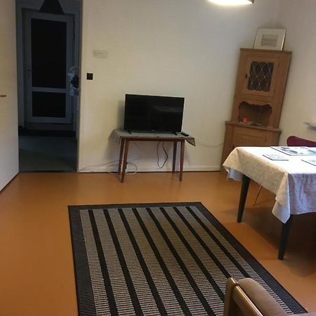 Roligt Centralt Beliggende Lejlighed I Tórshavn Exterior foto